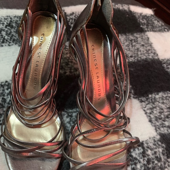 Chinese Laundry - Picture 1 of 5